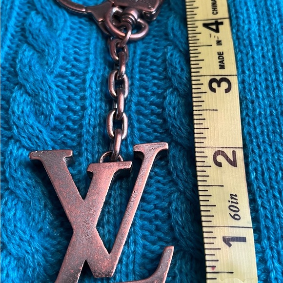 Louis Vuitton Accessories - SEPTEMBER SPECIAL Auth Louis Vuitton Key Chain/Bag